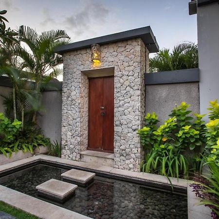 Villa Nadya スミニャック エクステリア 写真